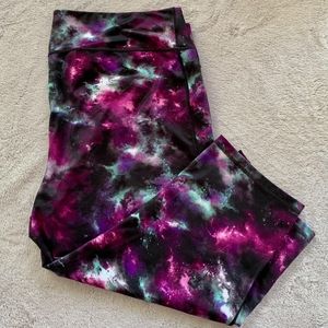 Galaxy colored Capri fitted leggings